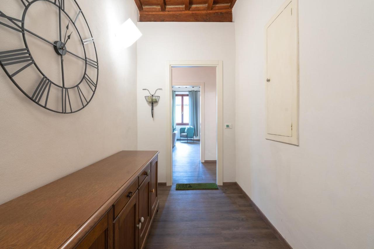 Elegant Green In San Gallo Florence